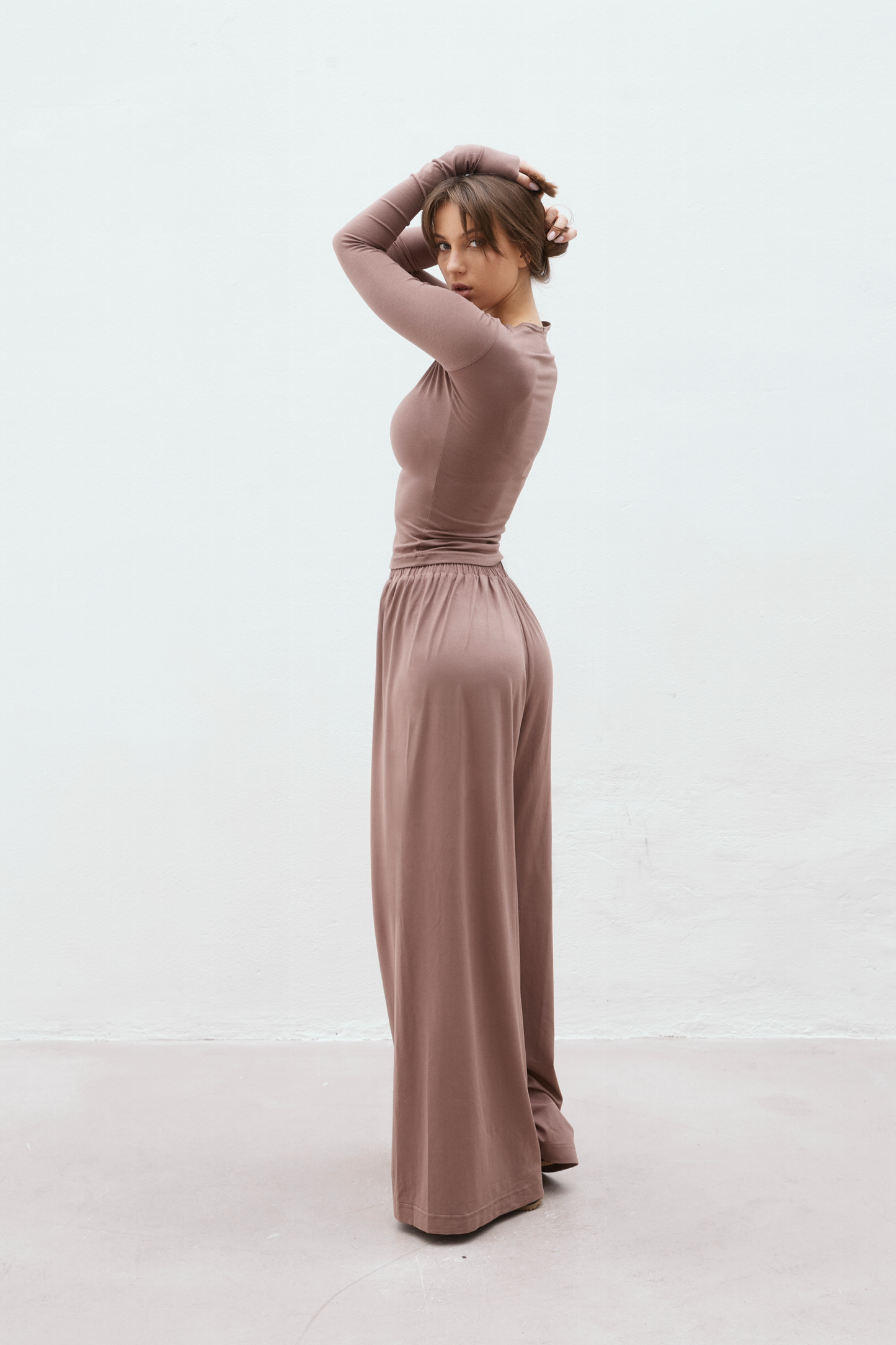 Skin top asiise NUDE