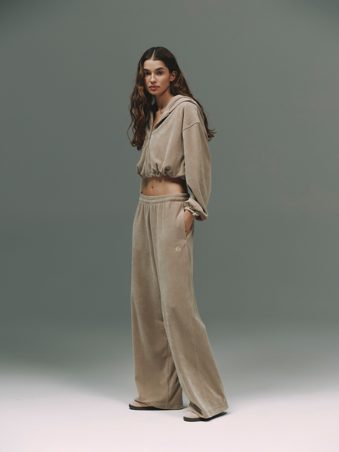 044 Garden tracksuit NUDE