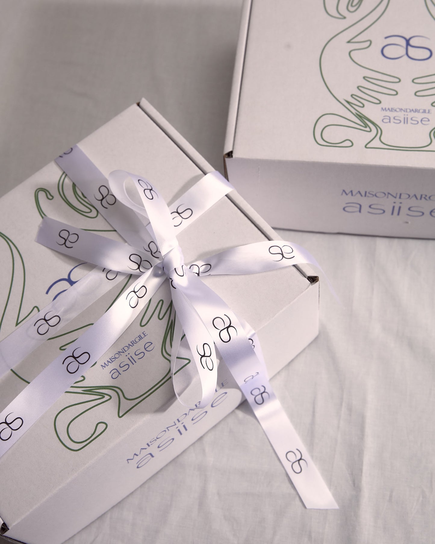 Asiise x Maison dargile BOX