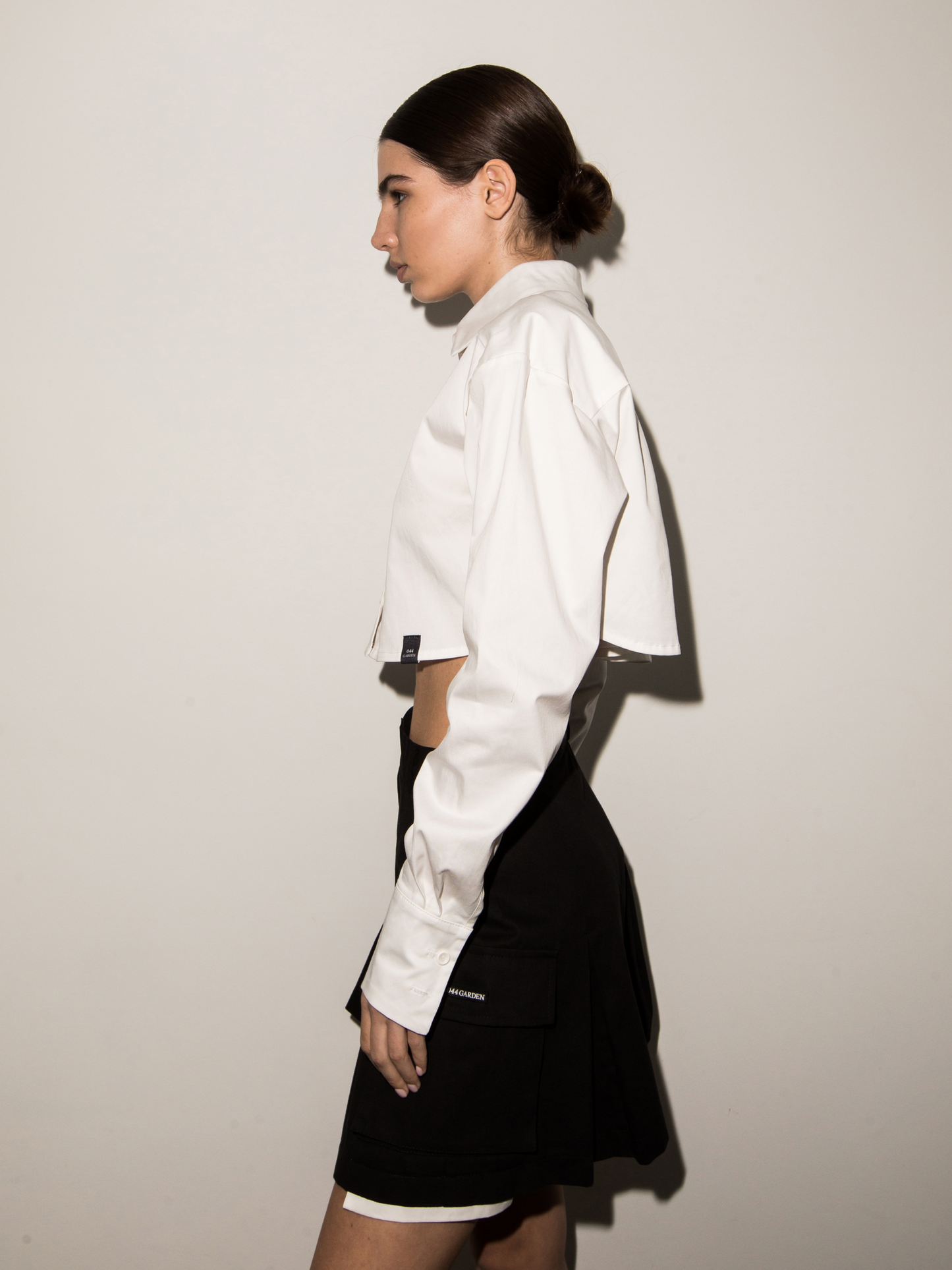 Cropped shirt by 044 garden