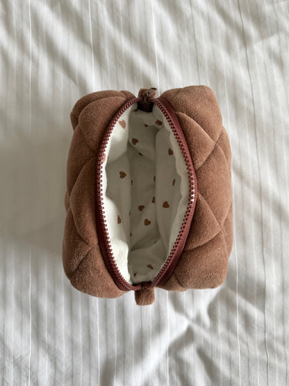 Cosmetic bag LOVE INSIDE