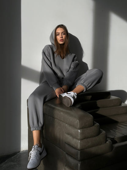 044 Garden Warm tracksuit hood GREY