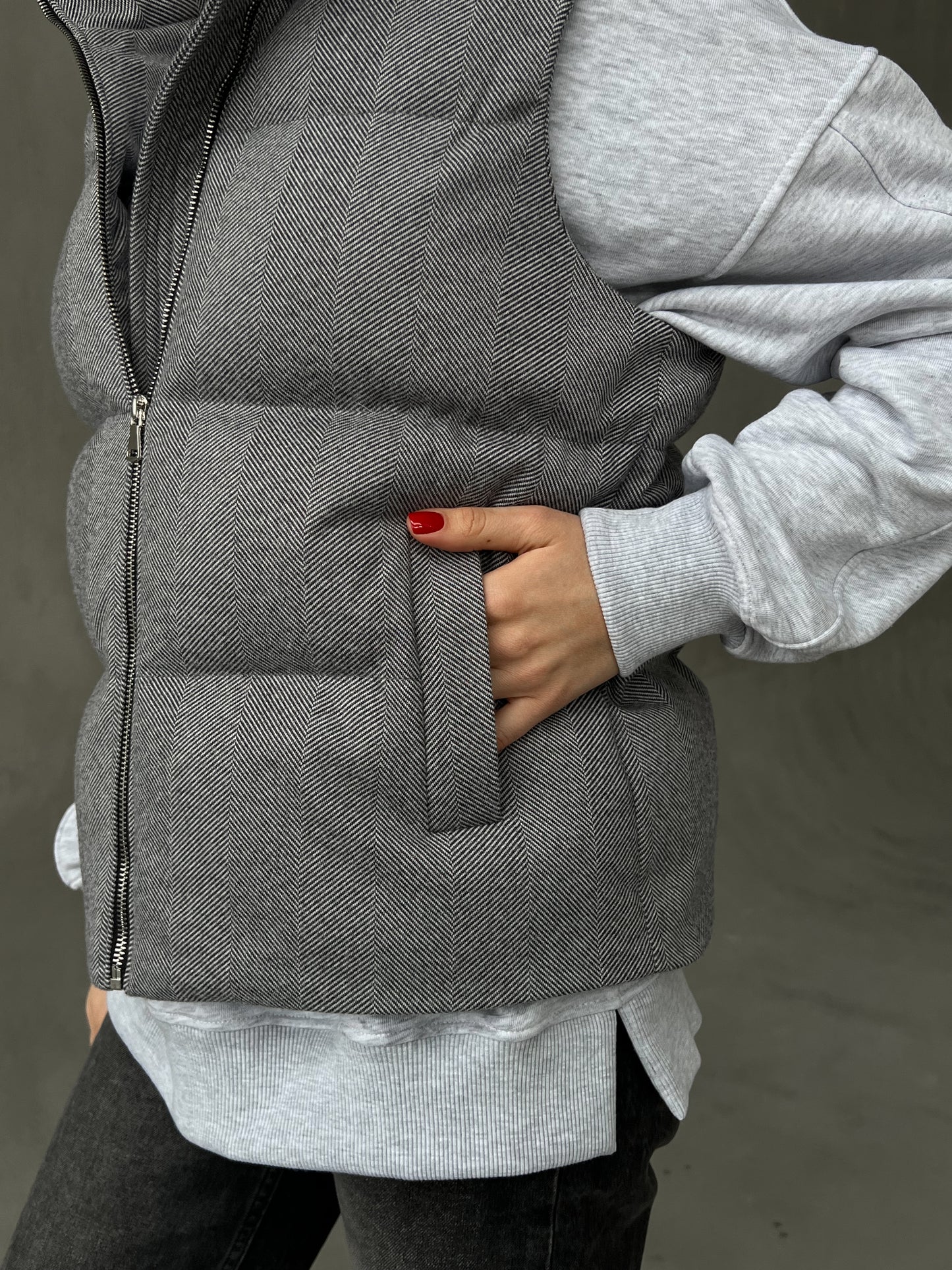 Vest knitted GREY