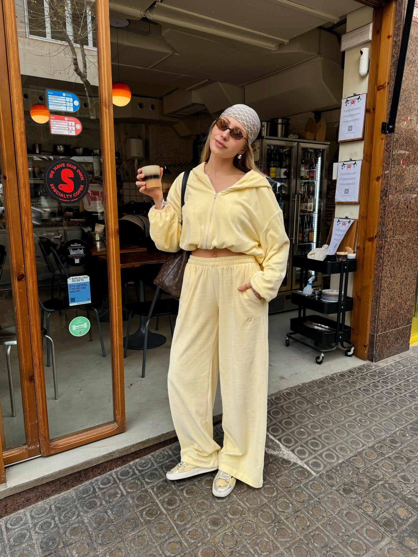 044 Garden tracksuit YELLOW