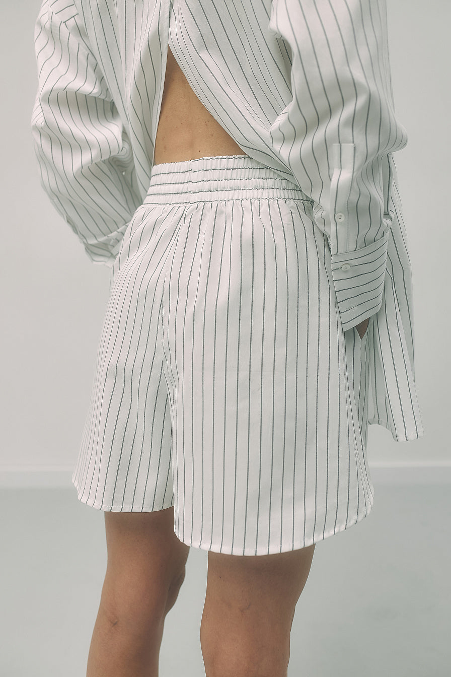 Shorts line WHITE