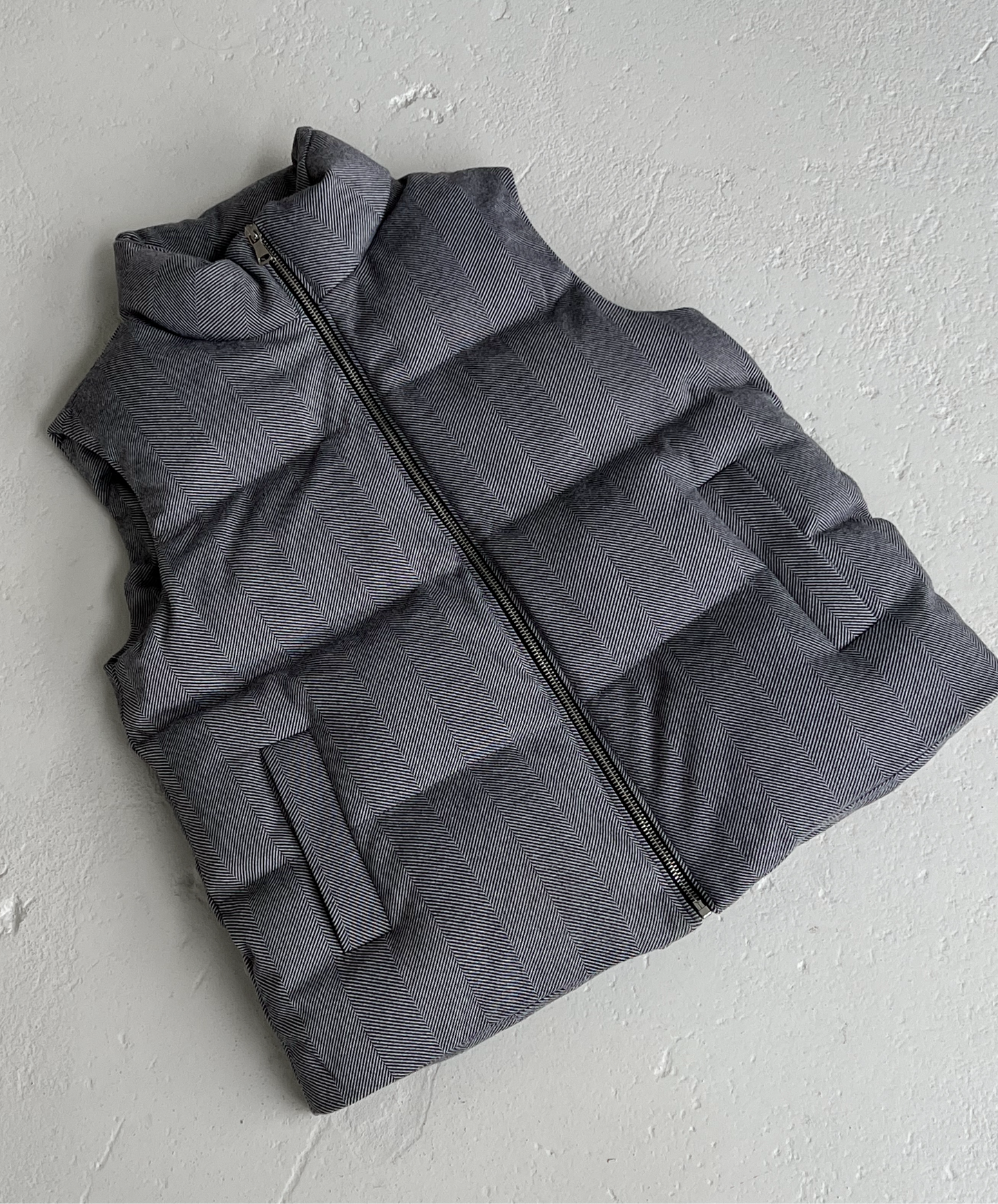 Vest knitted GREY