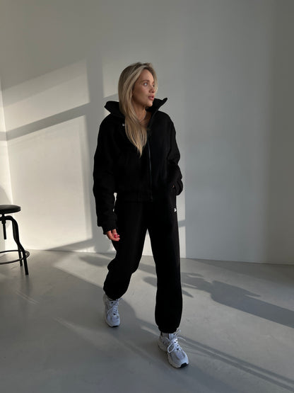 044 Garden Warm tracksuit BLACK